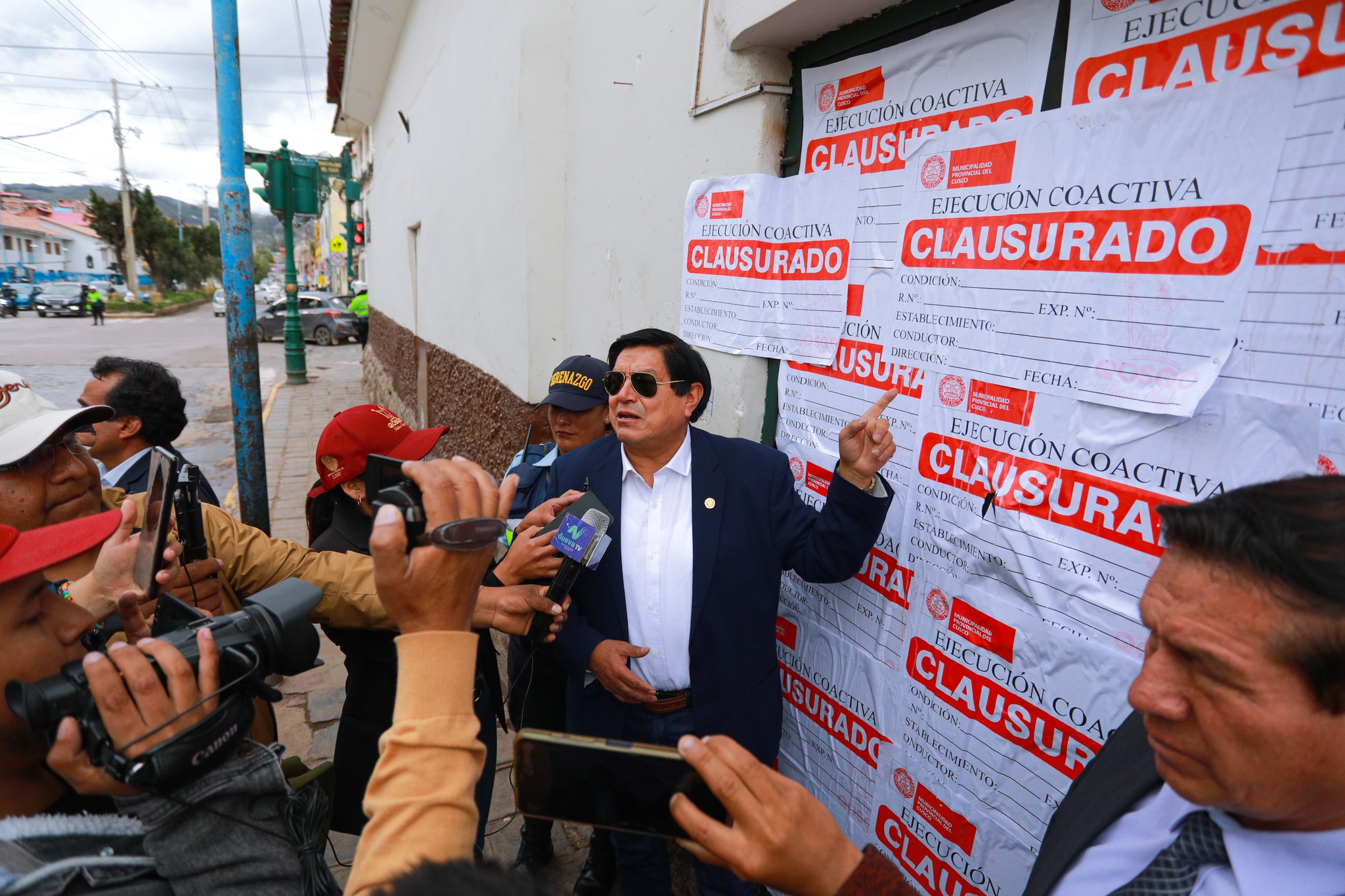 MUNICIPALIDAD DEL CUSCO CLAUSURÓ DE FORMA DEFINITIVA LA DISCOTECA CLANDESTINA “BELLAQUEO” DE LA CALLE KUYCHIPUNKU