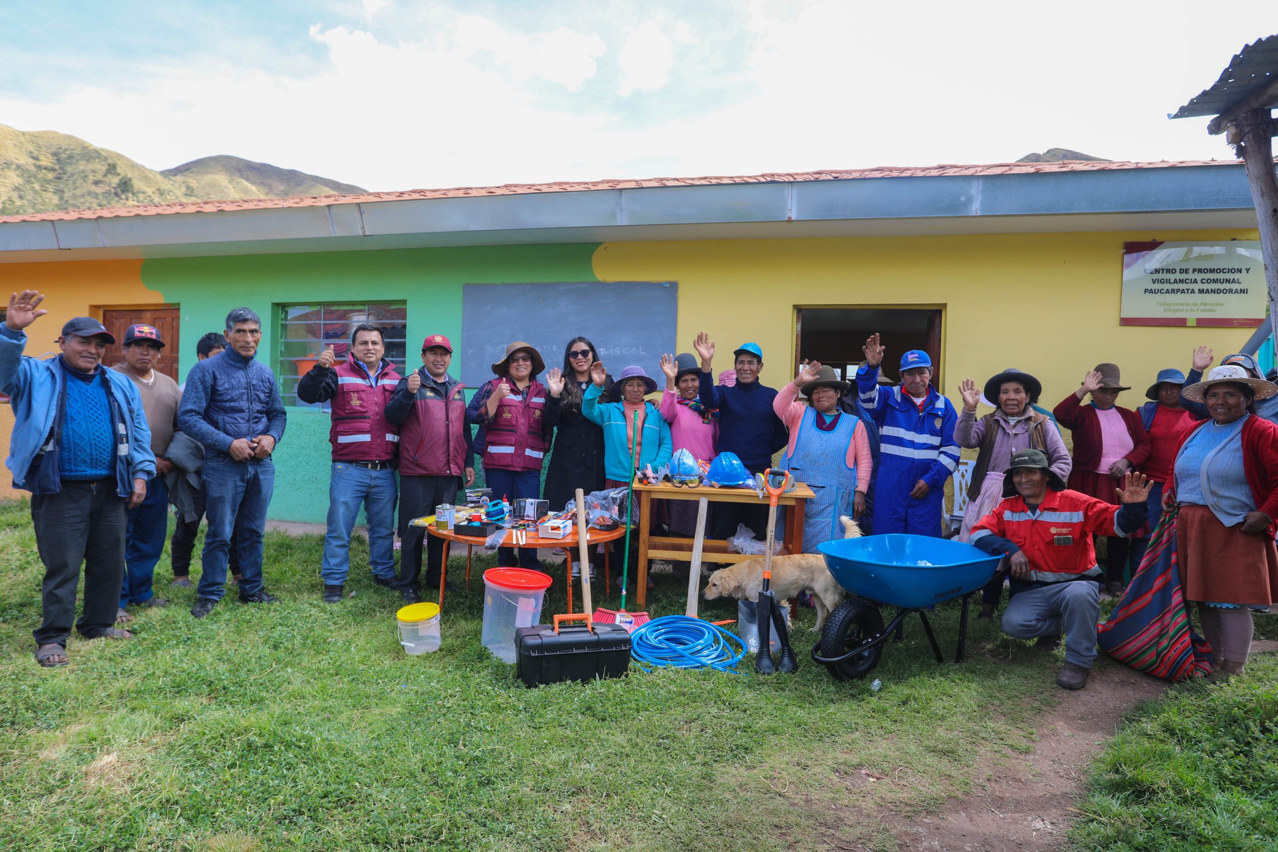 MUNICIPALIDAD DEL CUSCO IMPLEMENTA CON KITS DE HERRAMIENTAS A LAS 17 JASS DEL DISTRITO