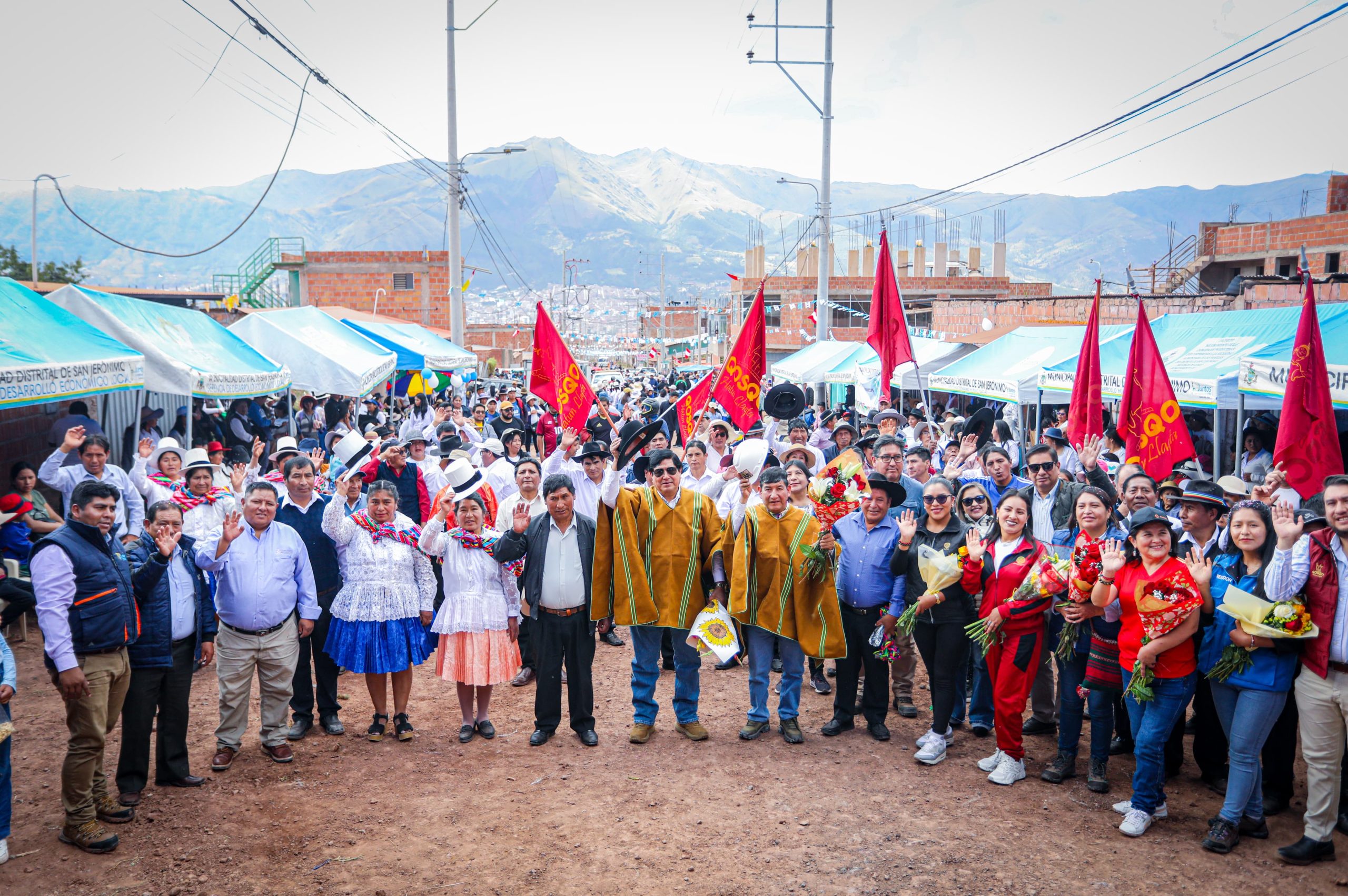 MÁS DE 57 MIL HABITANTES DE LA COMUNIDAD DE PILLAO MATAO CONTARÁN CON PISTAS Y VEREDAS