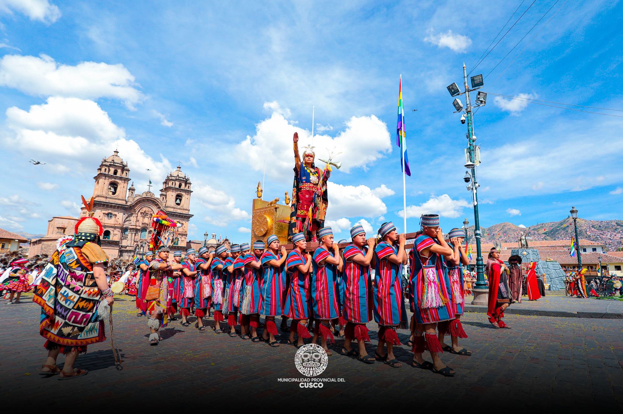 INTI RAYMI: MAJESTUOSA FIESTA LLENA DE ARTE, CULTURA Y TRADICIÓN