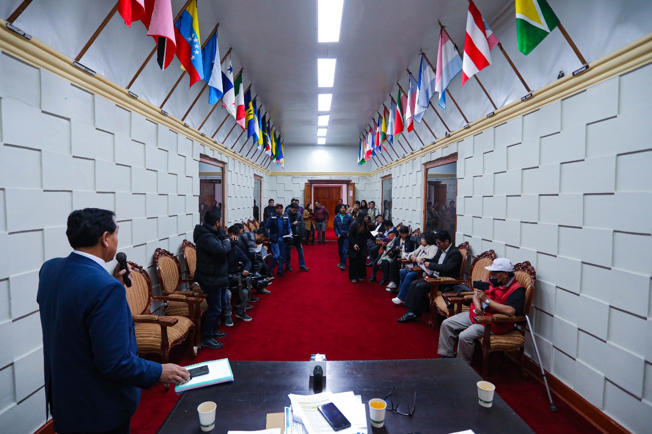 MUNICIPALIDAD DEL CUSCO IMPULSA MODERNIZACIÓN DEL TRÁNSITO CON SISTEMA SEMAFÓRICO INTELIGENTE