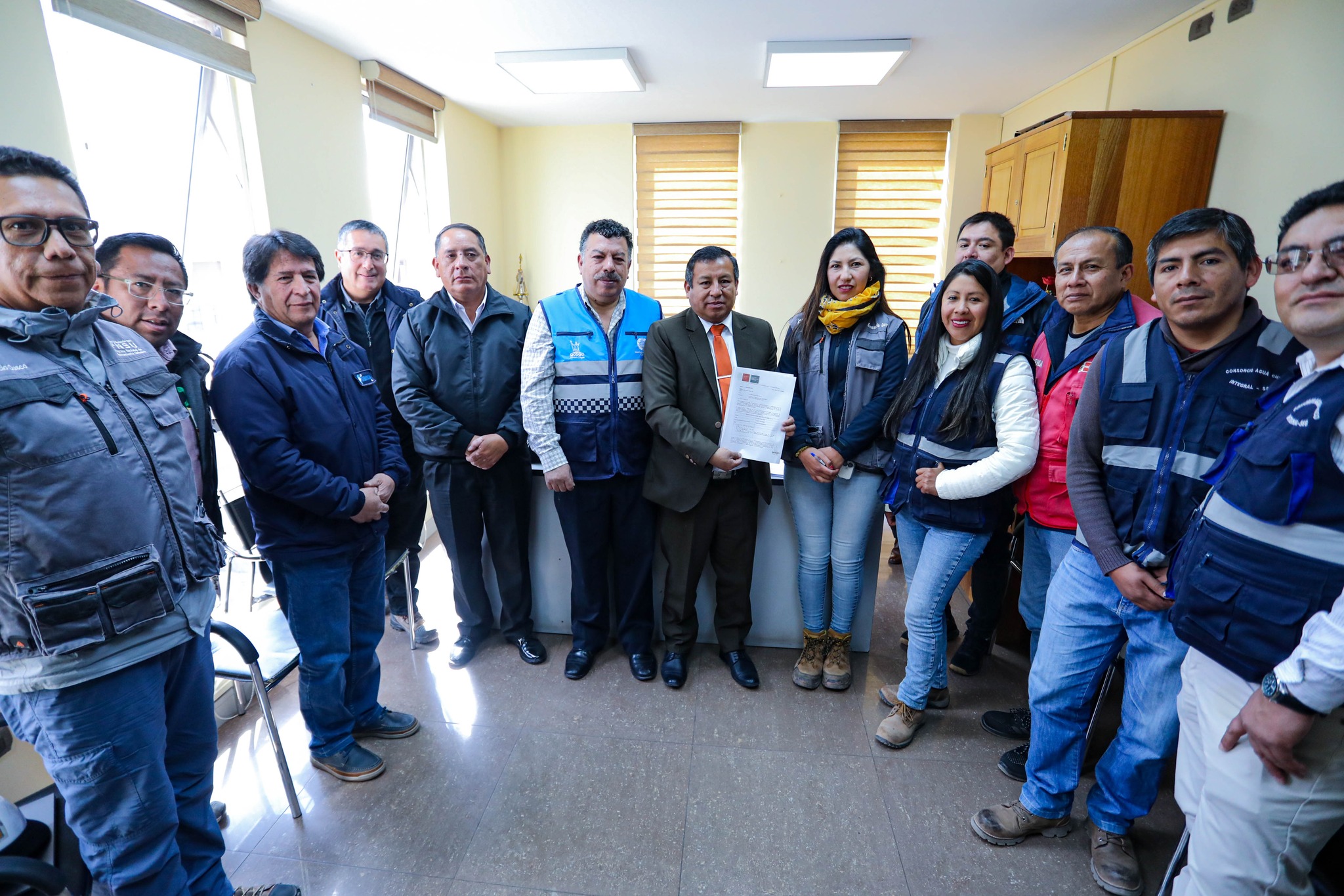 MUNICIPALIDAD DEL CUSCO LIDERÓ MESA DE TRABAJO CON EL MINISTERIO DE VIVIENDA PARA MITIGAR CONGESTIÓN VEHICULAR POR OBRAS DEL PROYECTO VILCANOTA 2