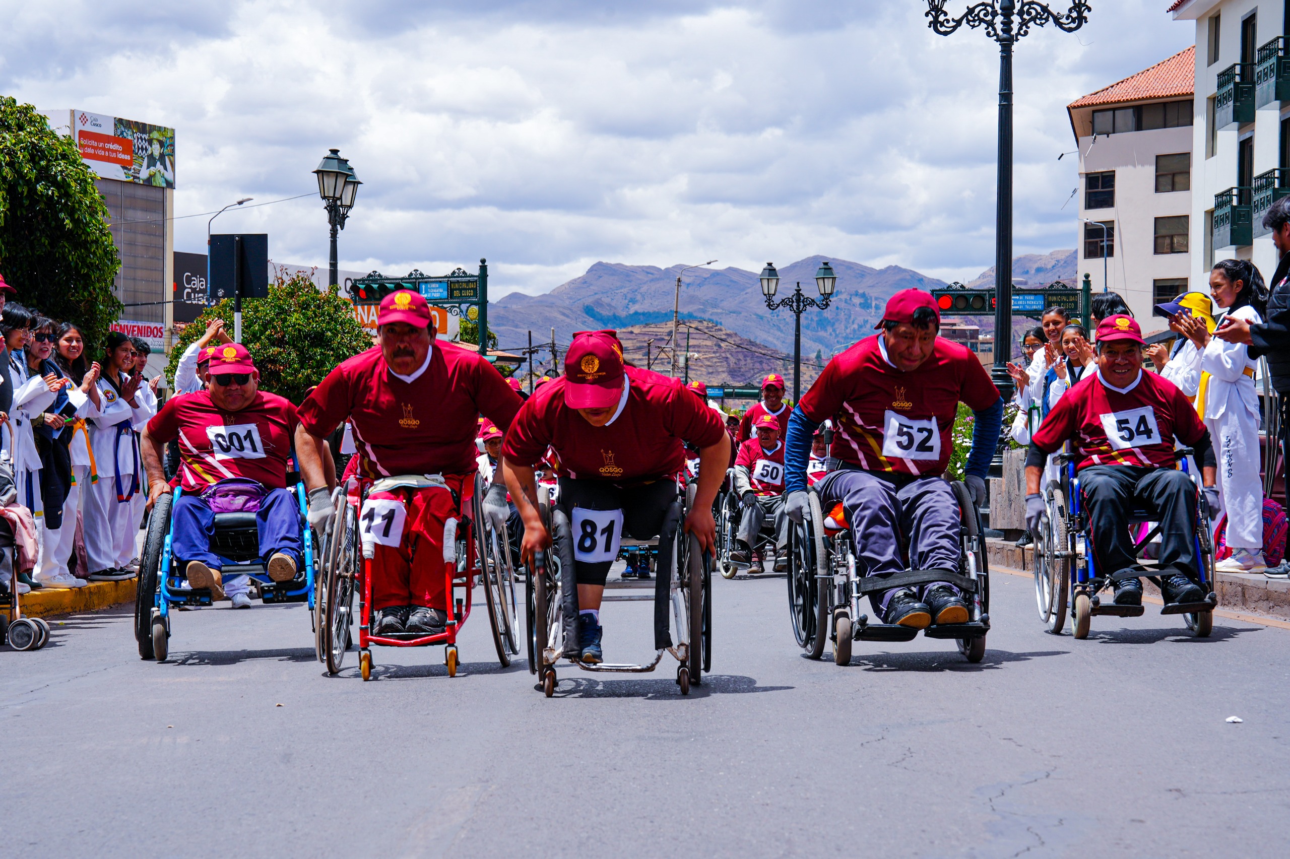 MÁS DE 100 PERSONAS CON DISCAPACIDAD PARTICIPARON EN LA JORNADA DEPORTIVA Y PARADEPORTIVA “POR UN MUNDO SIN BARRERAS” PROMOVIDO POR LA MUNICIPALIDAD DEL CUSCO