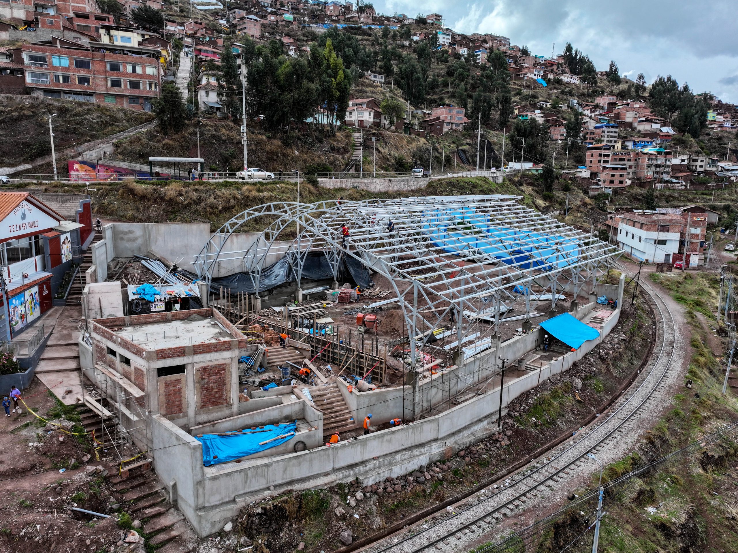 MÁS DEL 60% DE AVANCE EN LA CONSTRUCCIÓN DEL MODERNO COMPLEJO DEPORTIVO DE VILLA MARÍA