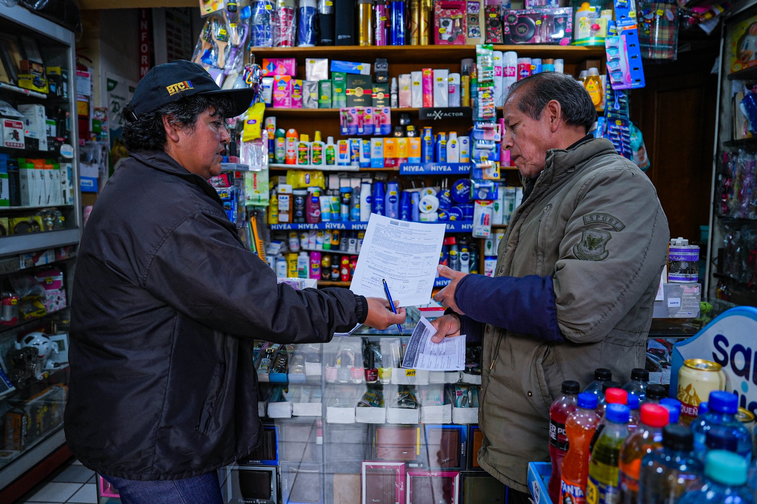 MUNICIPALIDAD DEL CUSCO REFUERZA LA PROTECCIÓN DEL CENTRO HISTÓRICO CON OPERATIVOS DE CONTROL Y SENSIBILIZACIÓN SOBRE AVISAJE COMERCIAL