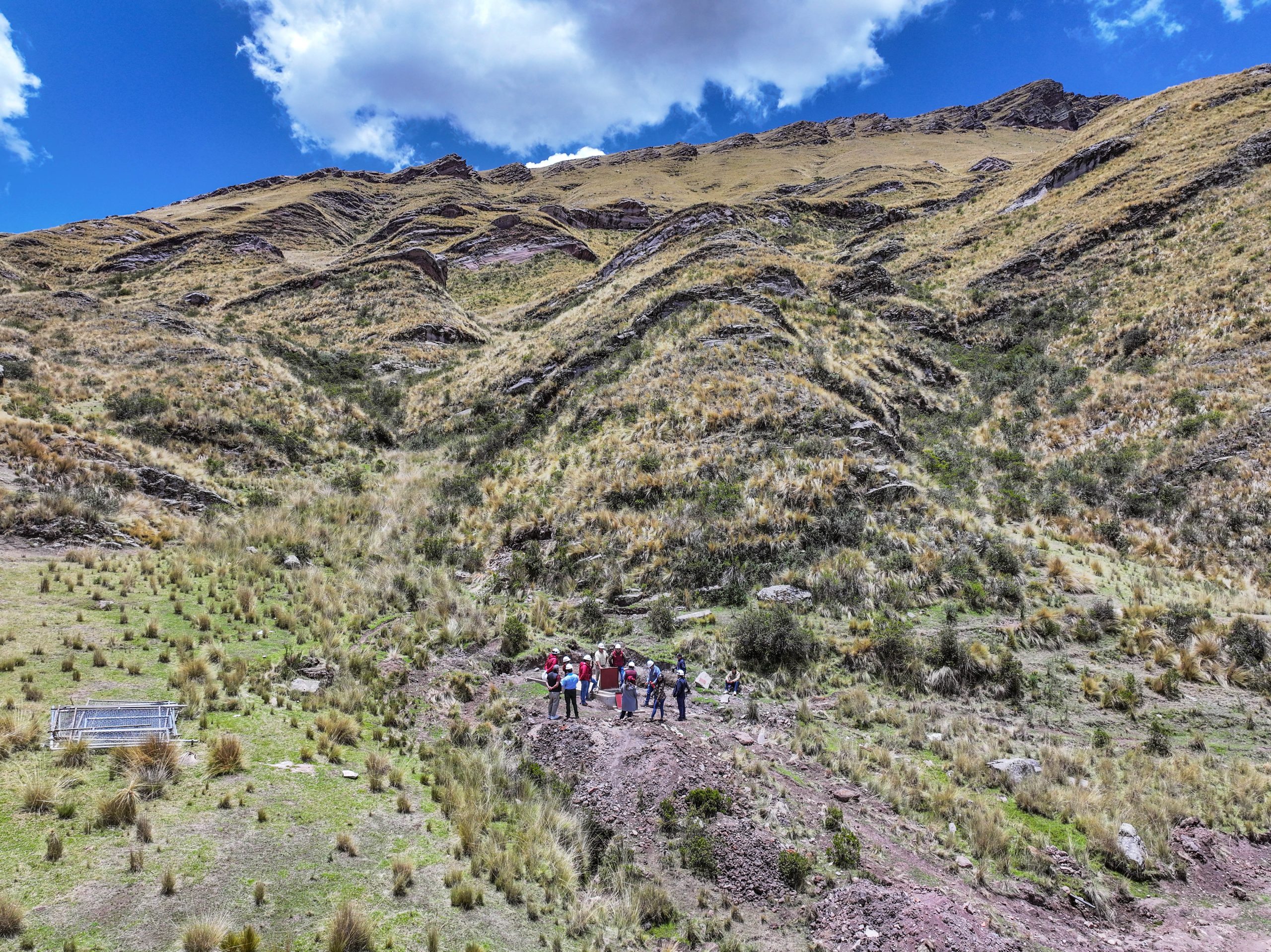 AGUA POTABLE Y DESAGÜE PARA POBLADORES DE LA COMUNIDAD DE HUANCABAMBA – CUSCO