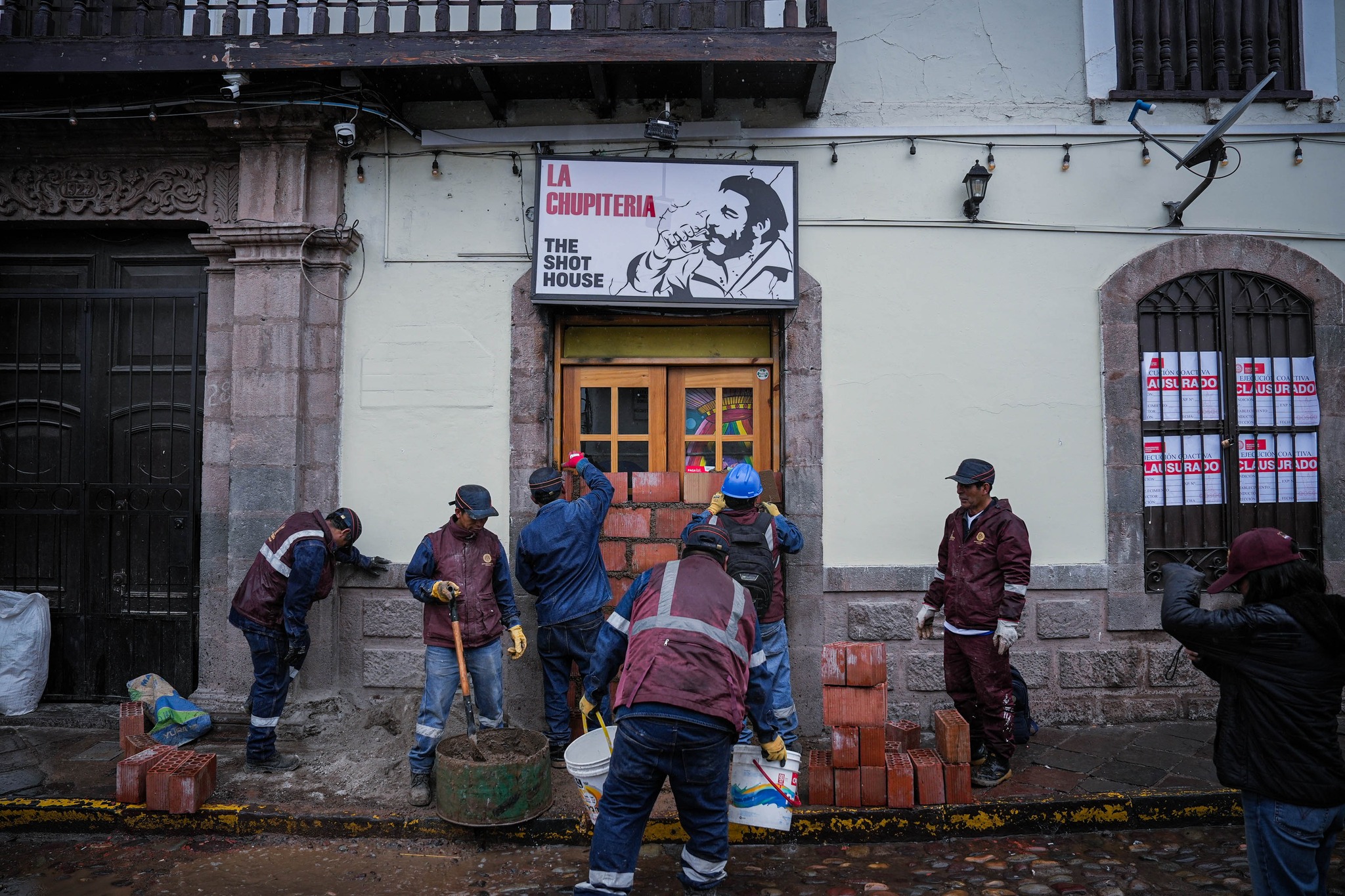 MUNICIPALIDAD DEL CUSCO LIDERA LA LUCHA FRONTAL CONTRA LA INFORMALIDAD Y LOS LOCALES QUE OPERAN AL MARGEN DE LA LEY