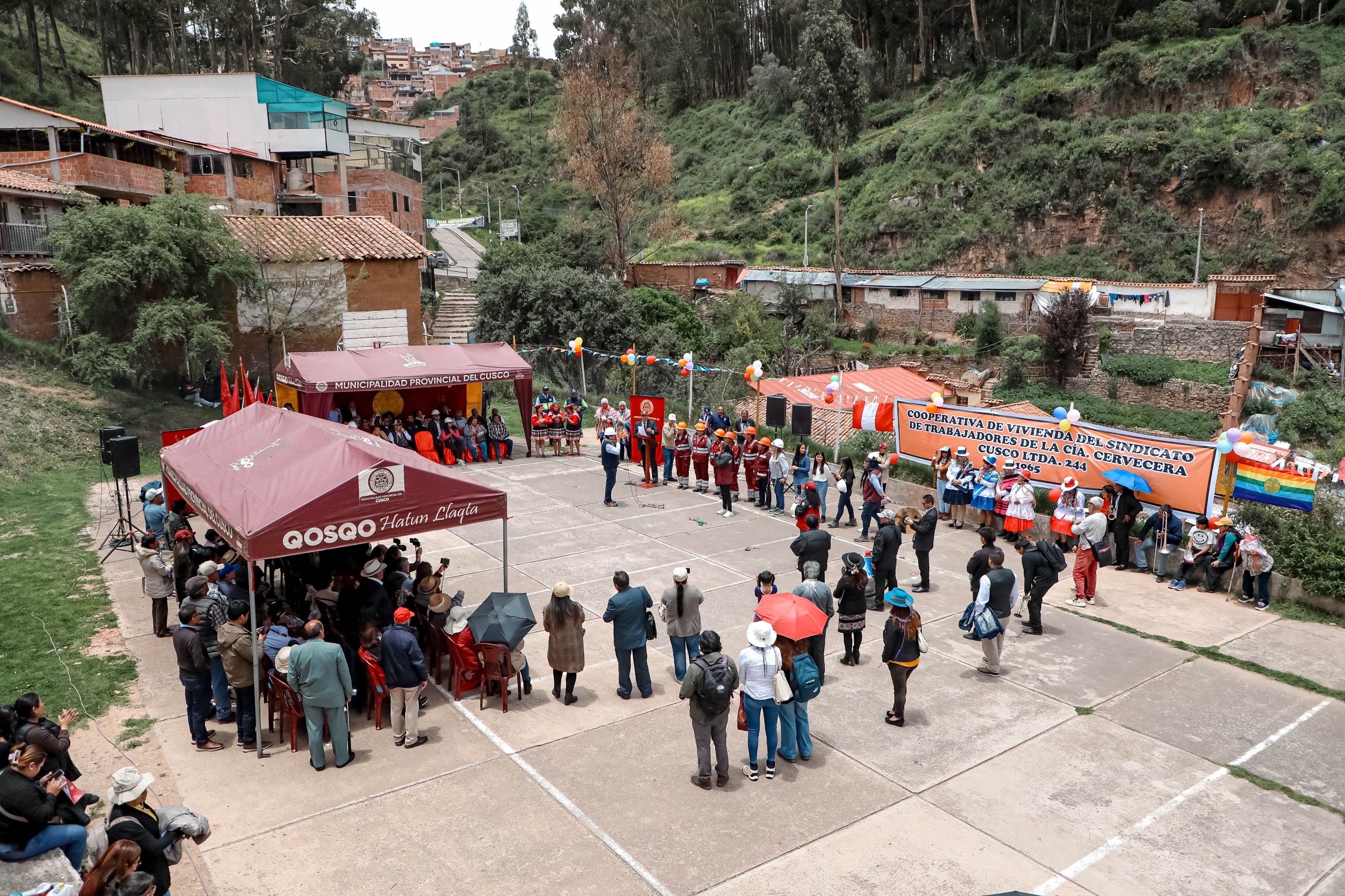 TRAS MÁS DE 25 AÑOS, MUNICIPALIDAD DEL CUSCO INICIA CONSTRUCCIÓN DE MODERNO COMPLEJO DEPORTIVO EN LA URBANIZACIÓN ERNESTO GUNTHER