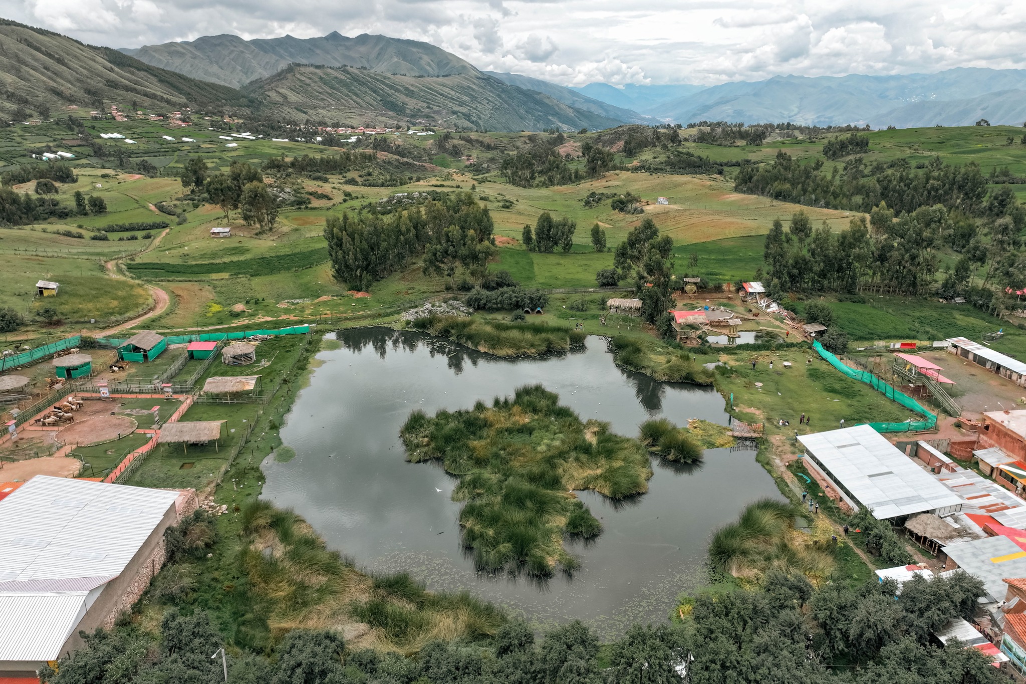 CUSCO SE PREPARA PARA EL “UNU NAPAYKUY”: GRAN JORNADA DE RECUPERACIÓN DEL HUMEDAL DE HUAYLLARCOCHA MARCA EL INICIO DE LAS CELEBRACIONES POR EL DÍA MUNDIAL DEL AGUA