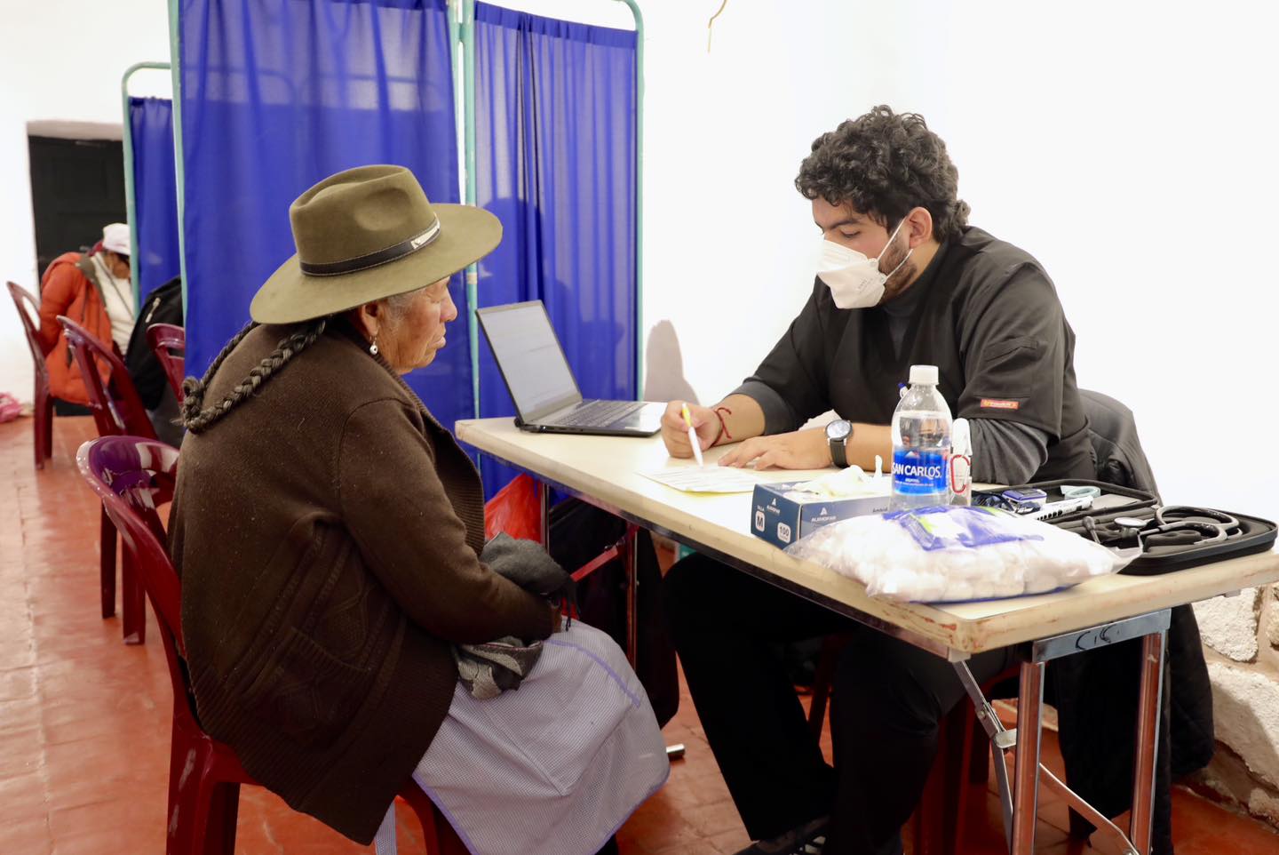MUNICIPALIDAD DEL CUSCO LLEVA SALUD Y ESPERANZA: MÁS DE 400 CUSQUEÑOS FUERON ATENDIDOS EN EXITOSA CAMPAÑA GRATUITA