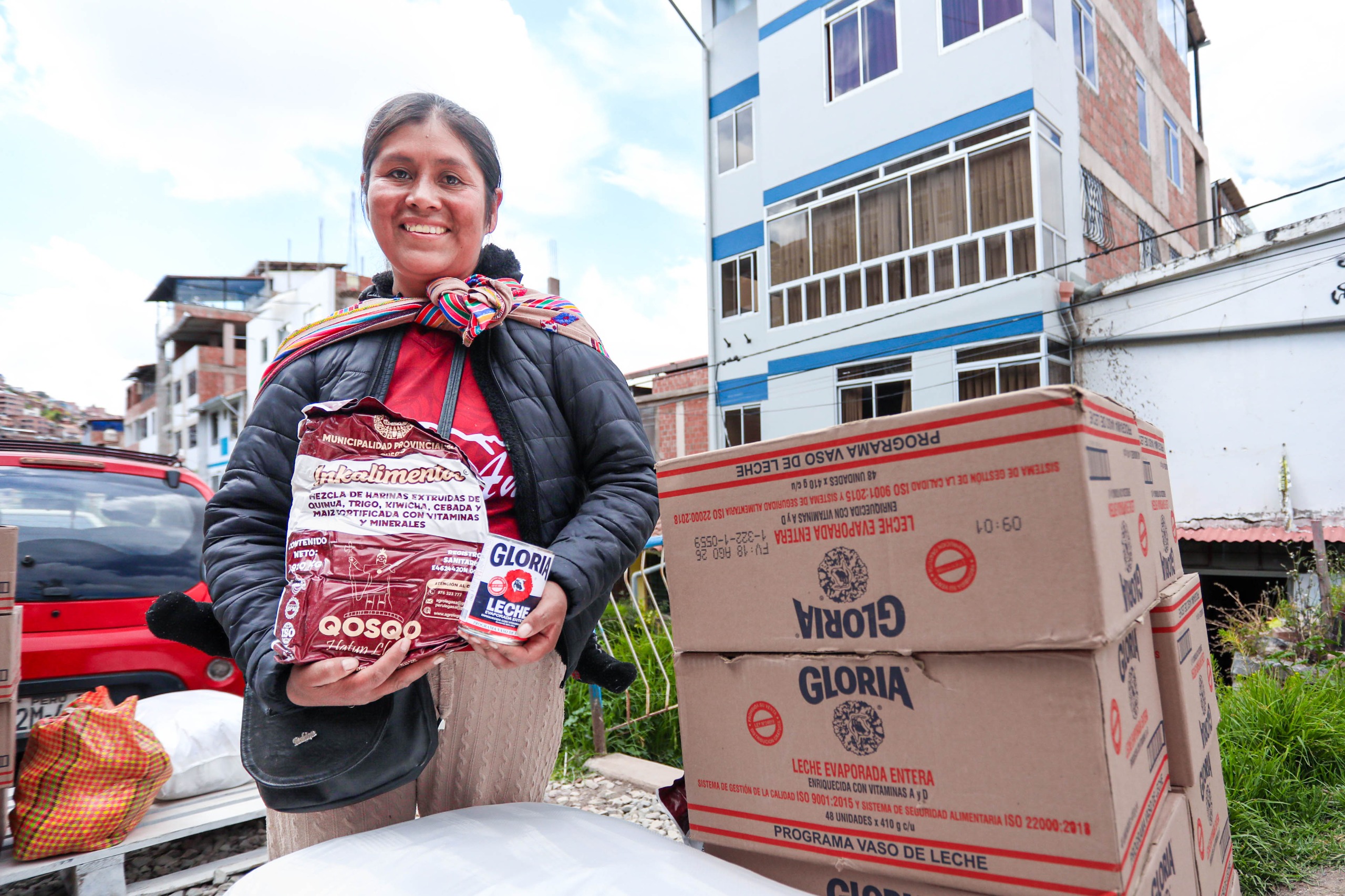 CUSCO FORTALECE LA ATENCIÓN A NIÑOS Y MADRES DE FAMILIA CON ENTREGA OPORTUNA DEL PROGRAMA VASO DE LECHE