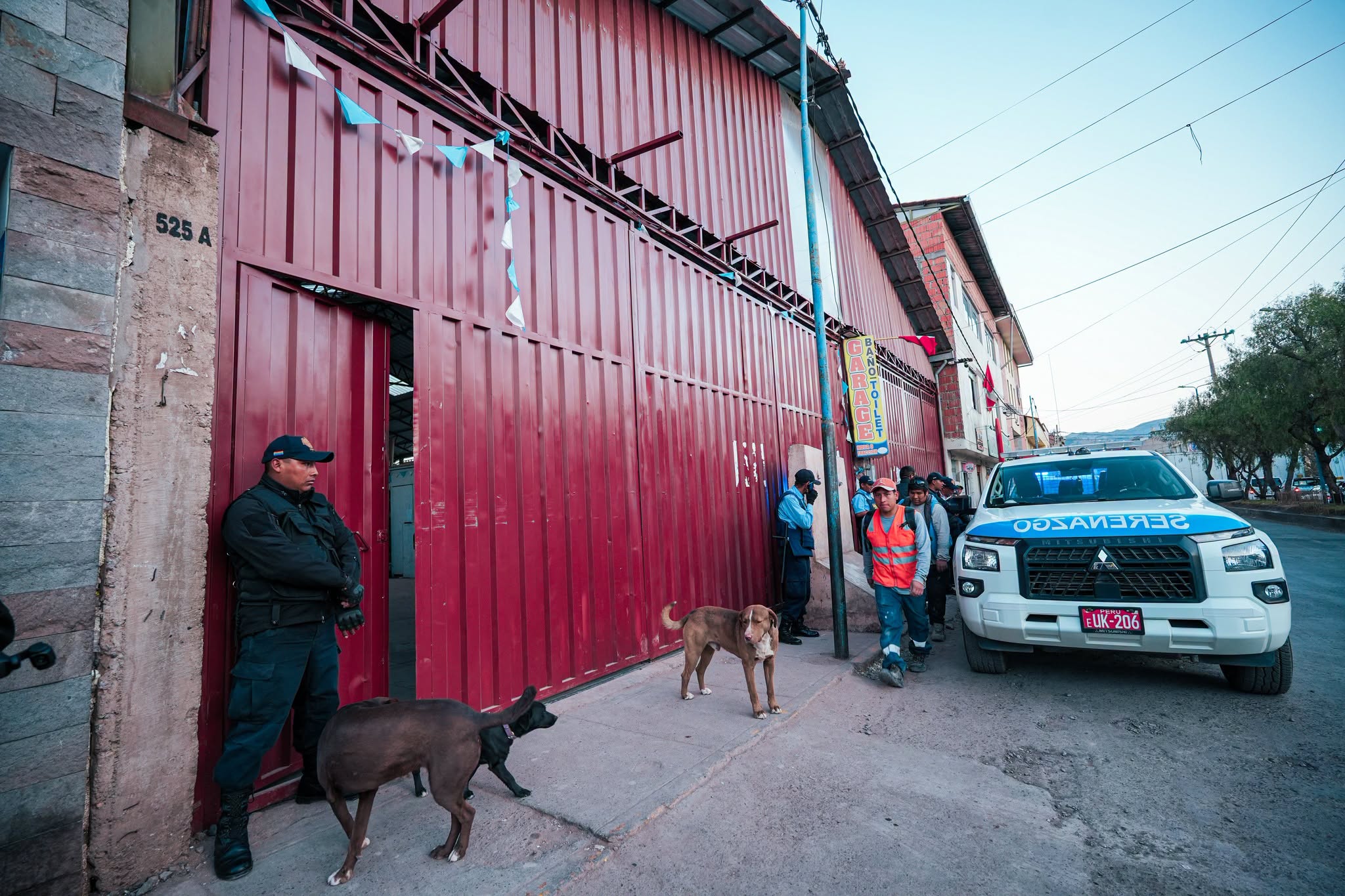 MUNICIPALIDAD DEL CUSCO IMPONE EL PRINCIPIO DE AUTORIDAD Y CIERRA DEFINITIVAMENTE TERMINALES INFORMALES EN PAVITOS